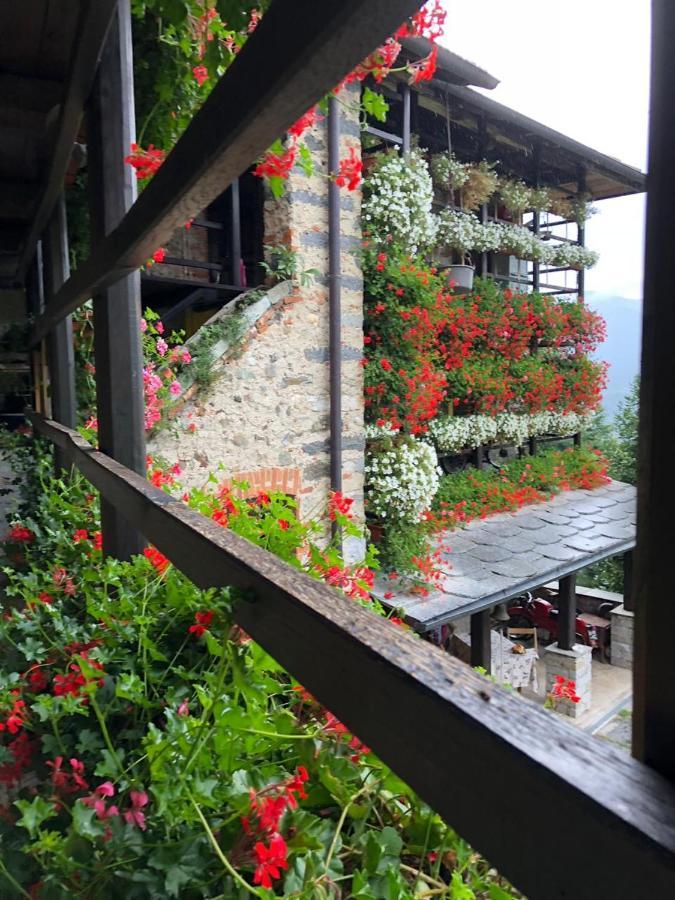 B&B "La Baita Delle Coccinelle" Varallo Extérieur photo