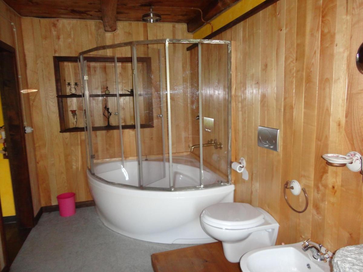 B&B "La Baita Delle Coccinelle" Varallo Extérieur photo